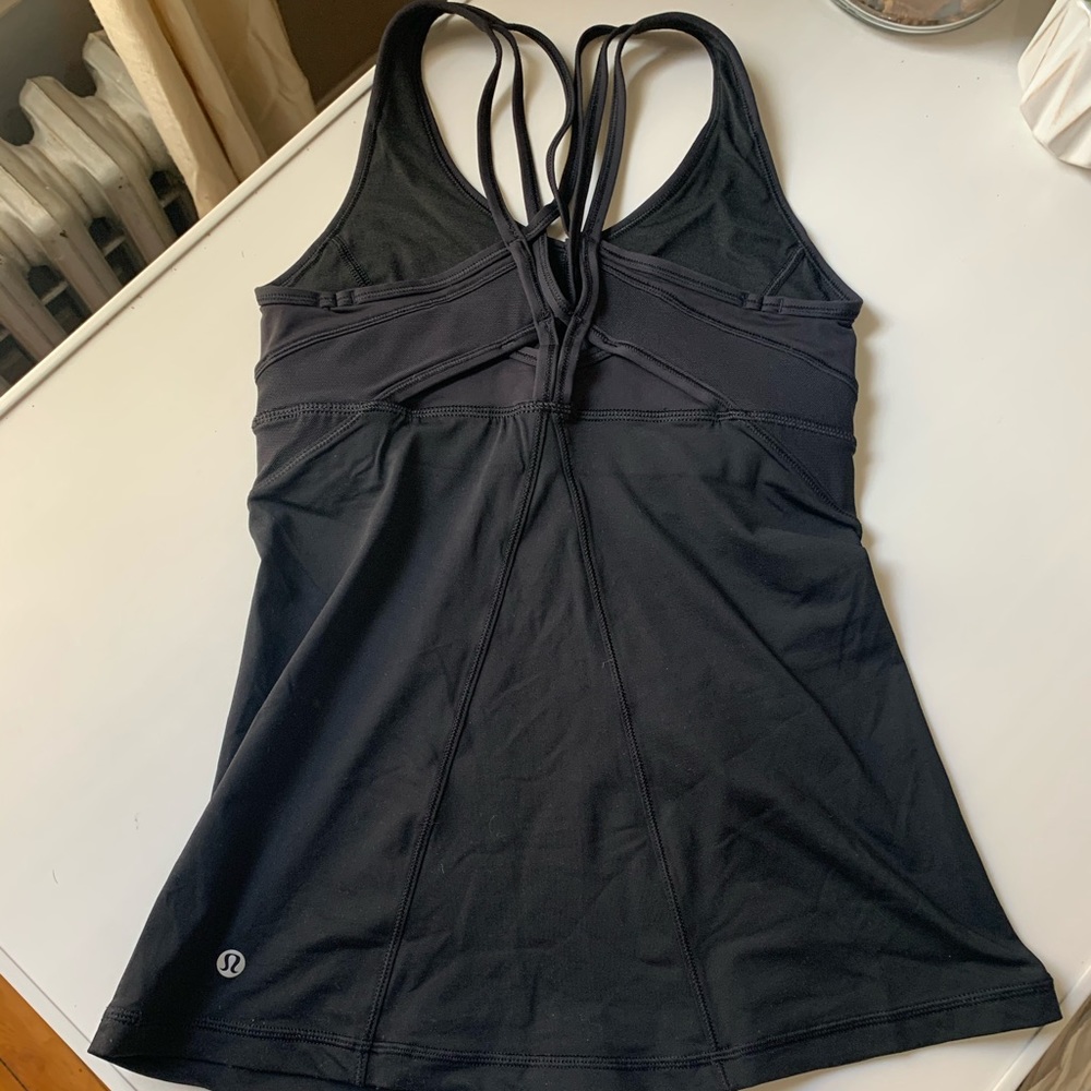 NWOT Lululemon Black Tank Top Size 4